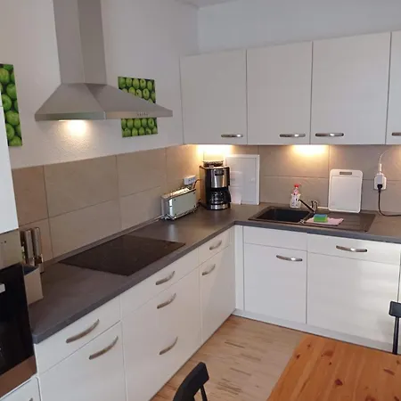Ferienwohnung Für 1-2 Personen In Berlin, Nähe U Friedrichsfelde * Berlin